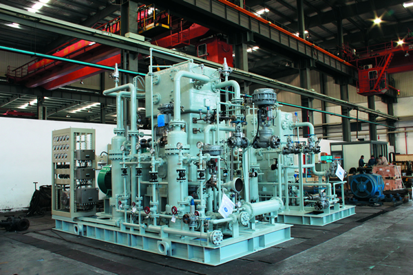 Natural gas compressor